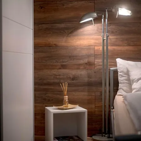 Cute Sunny Kod1 Любляна